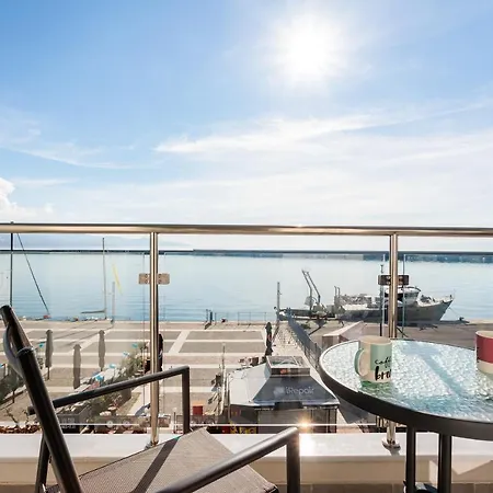 Georgia Seaview B1