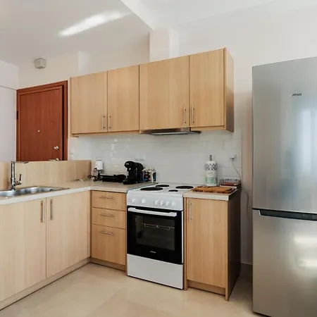 Georgia Seaview B1 Apartment